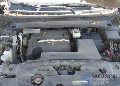 2013 Nissan Pathfinder S/Sv/Sl/Platinum z USA, uszkodzony, nr VIN 5N1AR2MN8DC659536